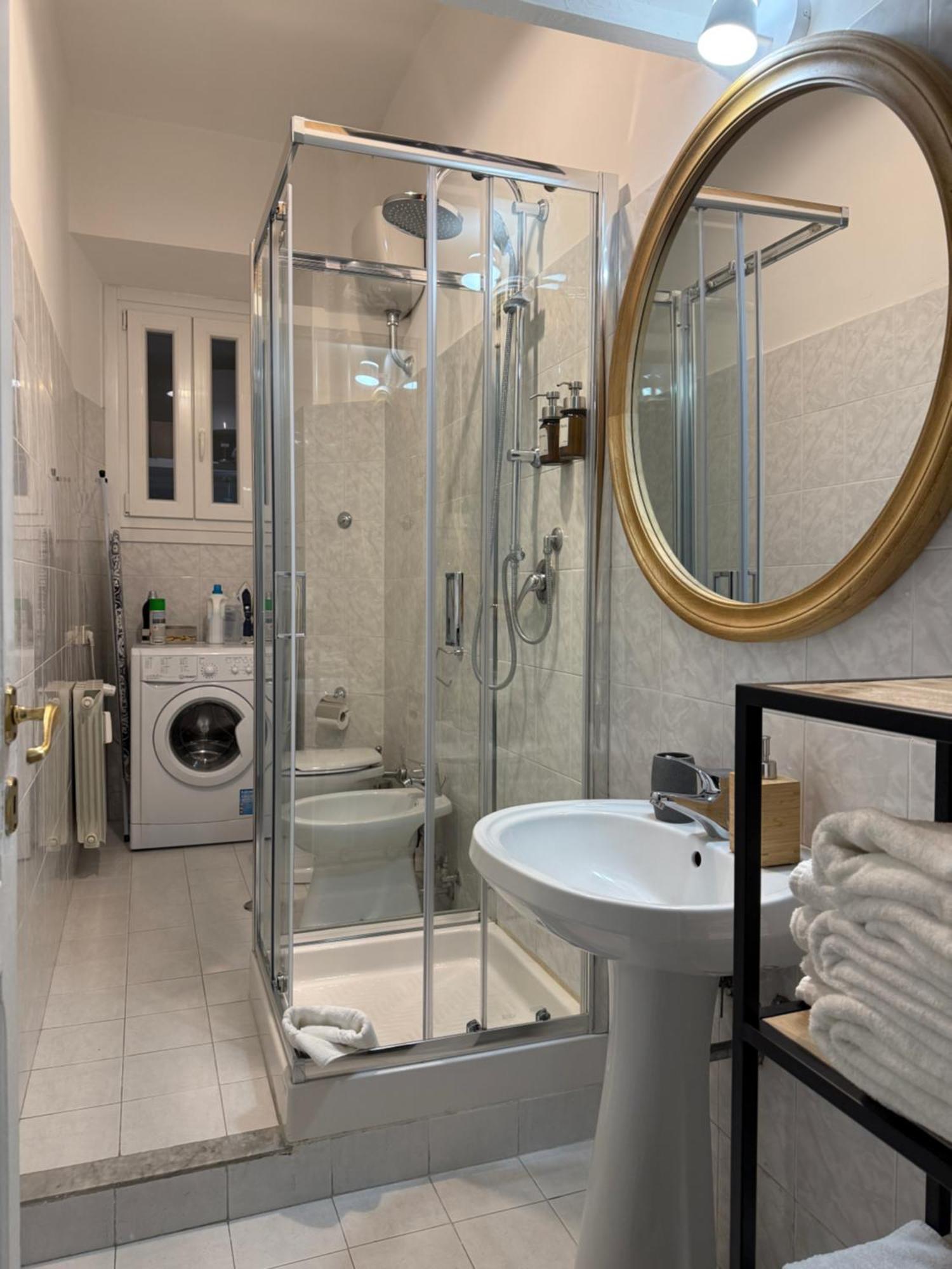 Pietra Apartment,Colosseo Rome Bagian luar foto